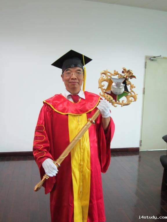 邱鸿钟---广州中医药大学教授 博士生导师